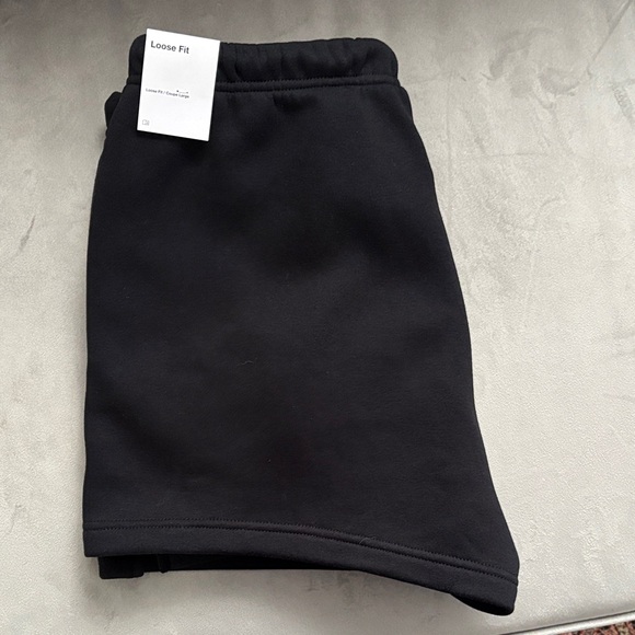 Jordan Women's Athletic Black Shorts - Picture 4 of 4